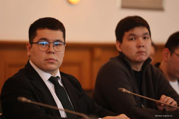Ректор А.В.Торкунов встретился с магистрантами МГИМО-Астана