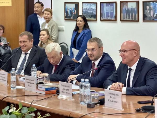 Д.Н.Чернышенко в Казахстанском филиале МГИМО
