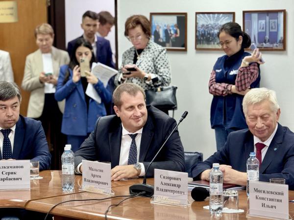 Д.Н.Чернышенко в Казахстанском филиале МГИМО