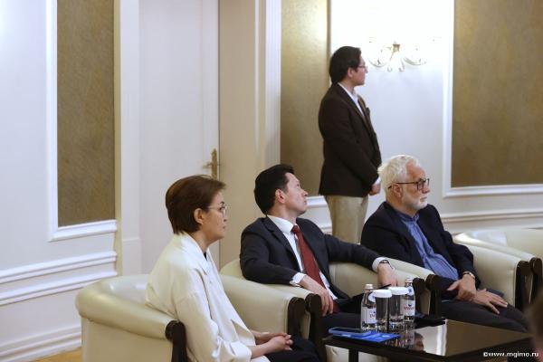 День открытых дверей Казахстанского филиала МГИМО
