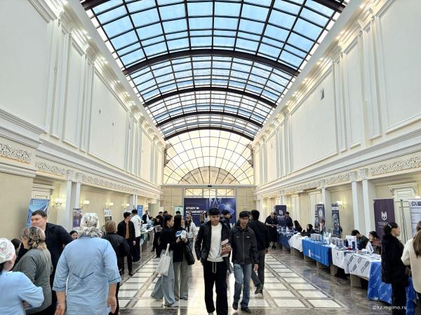«Study in Kazakhstan»: 14 городов и тысячи абитуриентов 