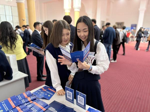От Астаны до Актау: МГИМО на выставке «Study in Kazakhstan»